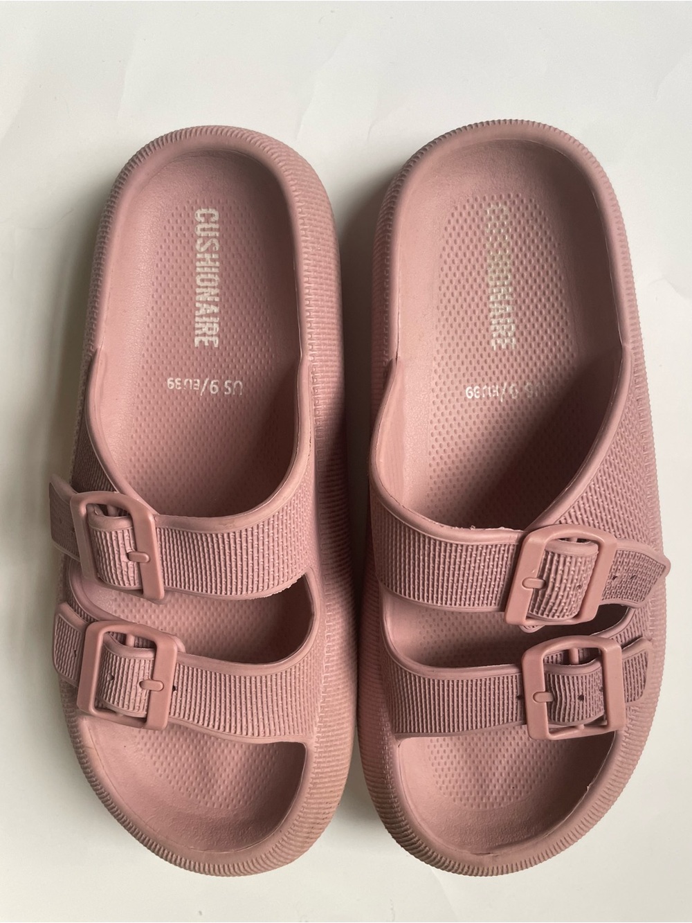 Cushionaire Pink Double Buckle Slides Size 9 Comfort Sandals